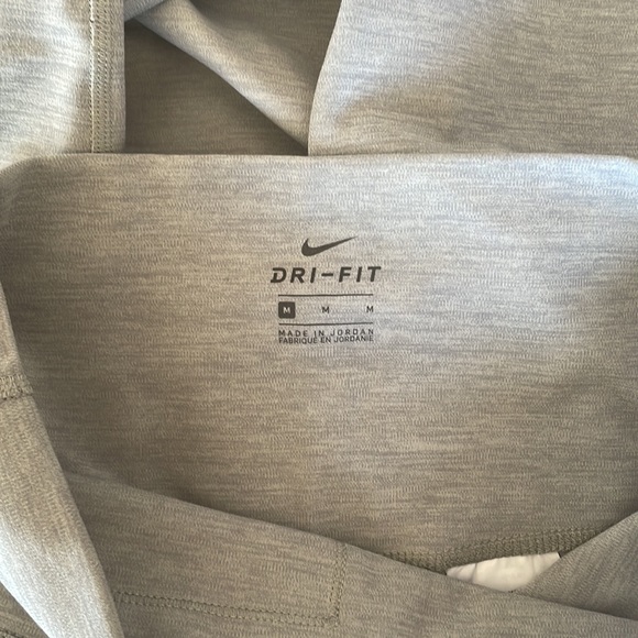 Nike yoga set - Picture 5 of 5